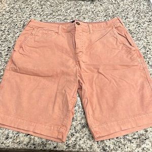 American Eagle Salmon color shorts